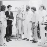 Charlotte van Pallandt met winnaars van de Charlotte van Pallandt Prijs, 1986, v.l.n.r. Jorien de Kruyff, Eja Siepman van den Berg, Charlotte van Pallandt, Eddy Gheress, Gooitzen de Jong en Wilfried Put)
