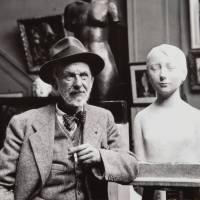 Charles Despiau in zijn atelier