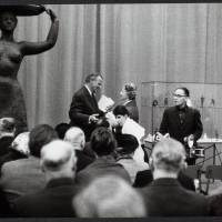 Uitreiking van de Prix de la Critique in de Rijksakademie van Amsterdam, 1958, foto